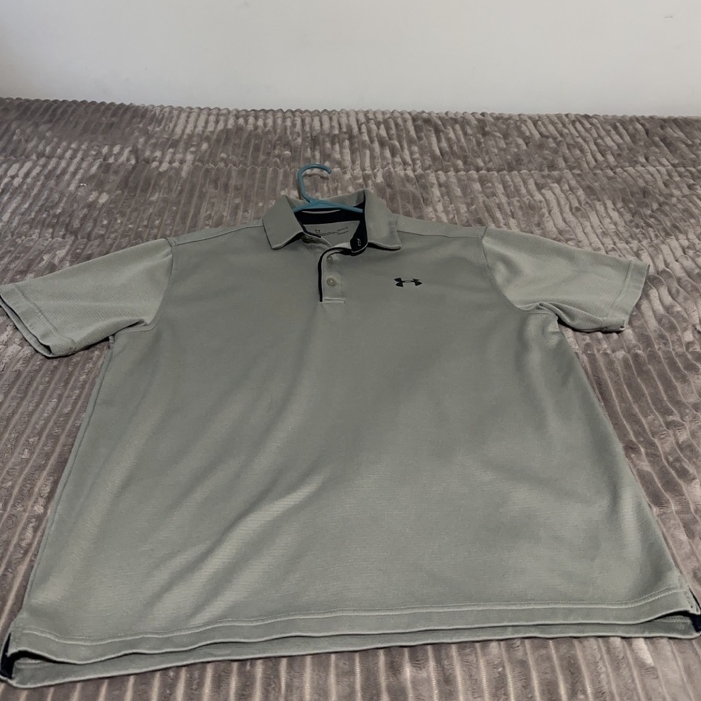 Under armour golf shirt